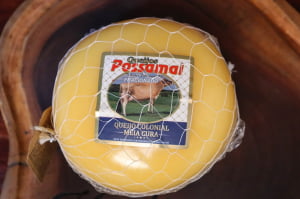 QUEIJO COLONIAL MEIA CURA POSSAMAI 700G