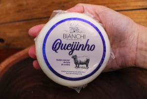 QUEIJINHO DA CASA BIANCHI - LEITE DE OVELHA - PREMIADO OURO 200G