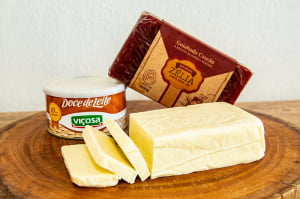KIT DELICIAS DE MINAS - 1 REQUEIJÃO EM BARRA + 1 GOIABADA ZÉLIA EM BARRA +1 DOCE DE LEITE VIÇOSA CREMOSO