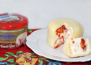 QUEIJO TRUFADO DE TOMATE SECO BOM DA FAZENDA 600G